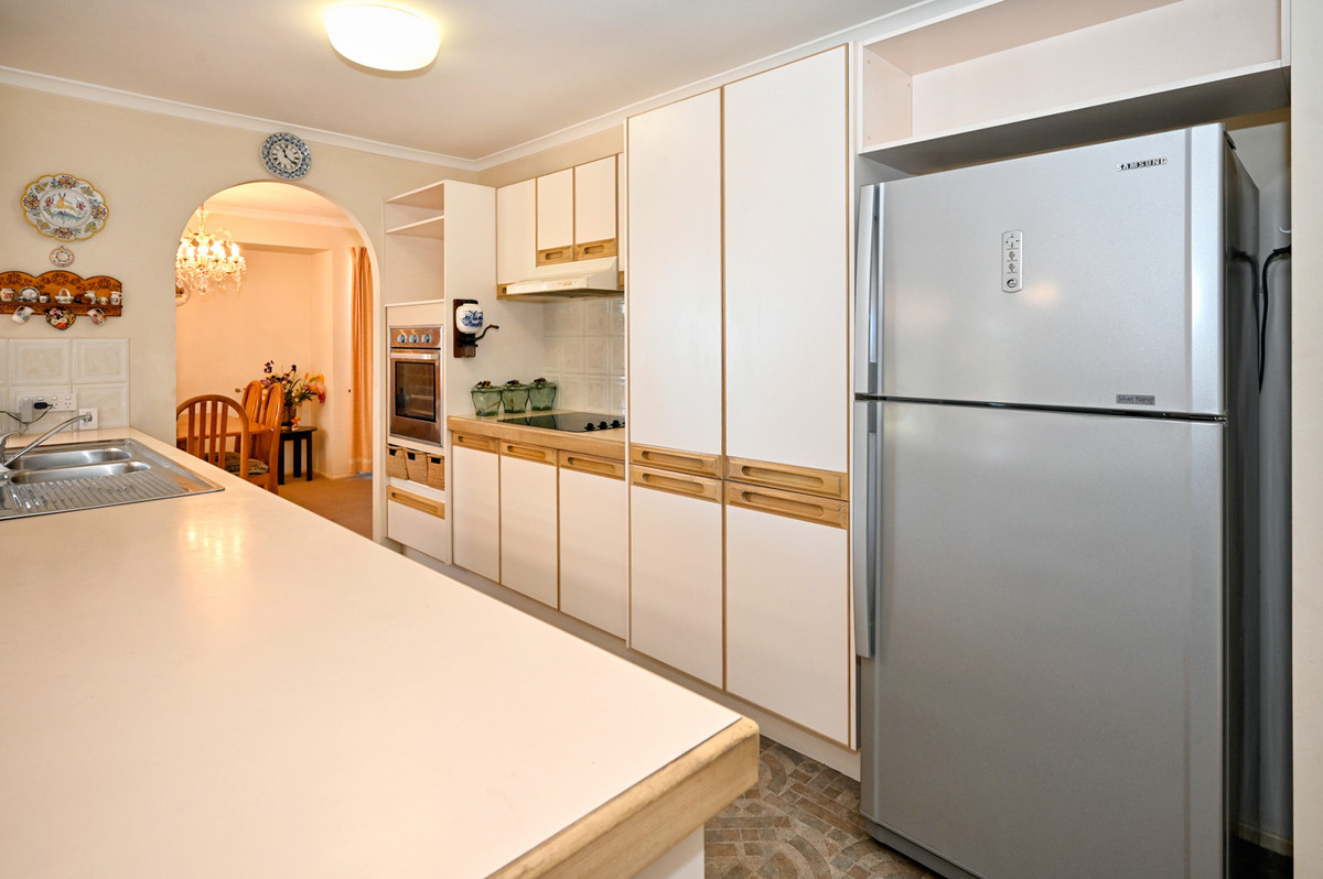 13 Dolphin Drive, Nambour QLD 4560, Nambour - Thumbnail 5