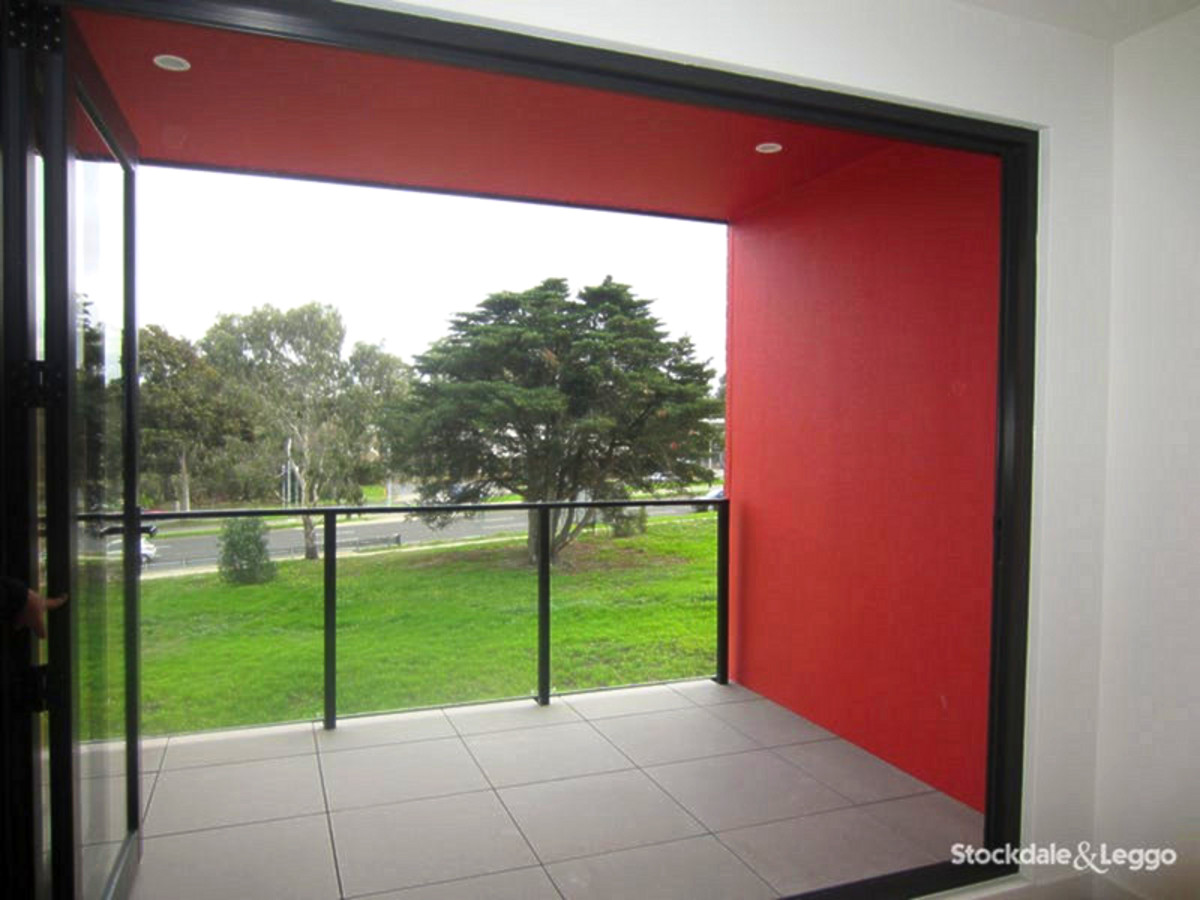102 / 28 Galileo Gateway, BUNDOORA VIC 3083, Bundoora - Thumbnail 4