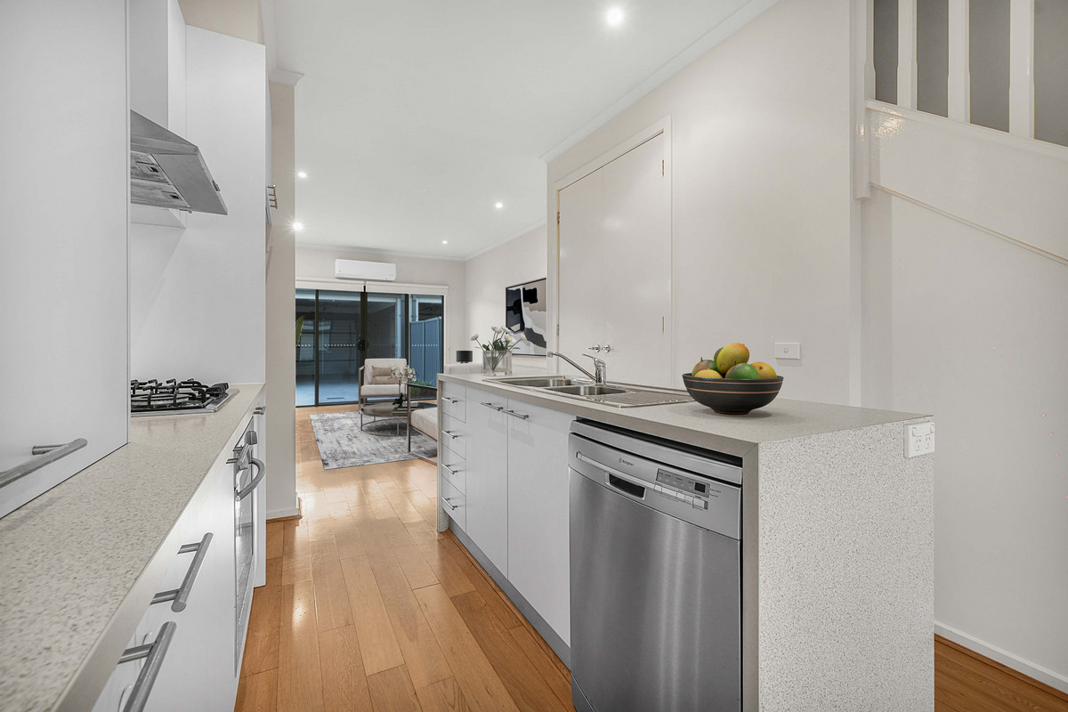 17 Harlesden Circuit, PAKENHAM VIC 3810, Pakenham - Thumbnail 3