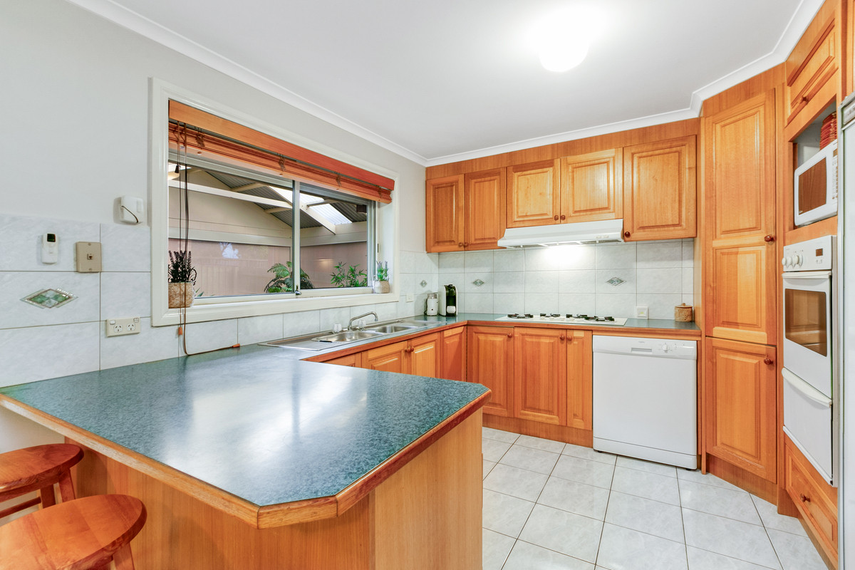 43 Manning Clark Road, Mill Park VIC 3082, Mill Park - Thumbnail 3