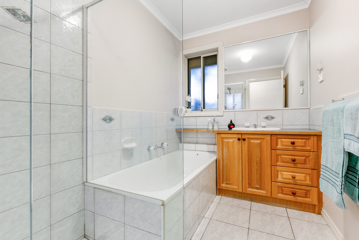 43 Manning Clark Road, Mill Park VIC 3082, Mill Park - Thumbnail 8