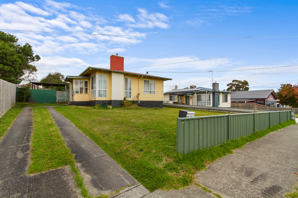 32 Hyland Street, Morwell VIC 3840, Morwell - Thumbnail 3