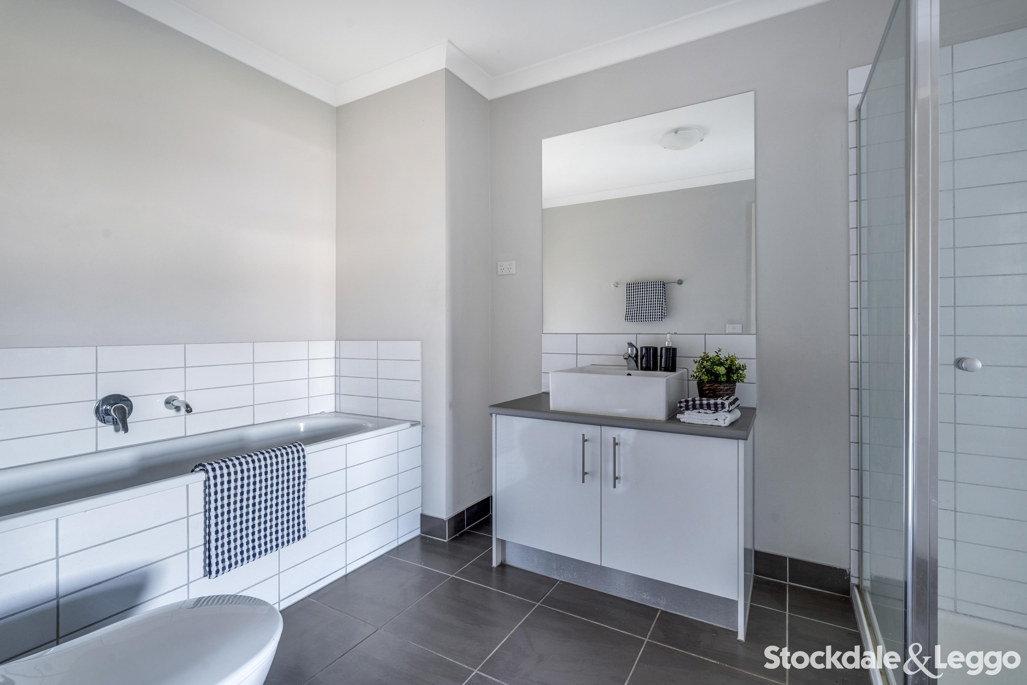 18 Swagman Walk, Wollert VIC, Wollert - Thumbnail 8