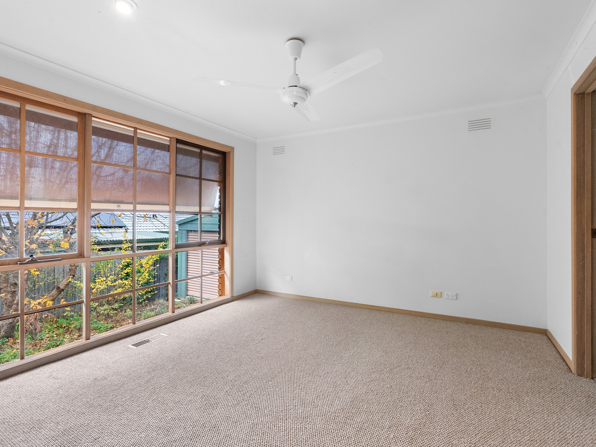 9 Amstel Close, Darley VIC 3340, Darley - Thumbnail 5