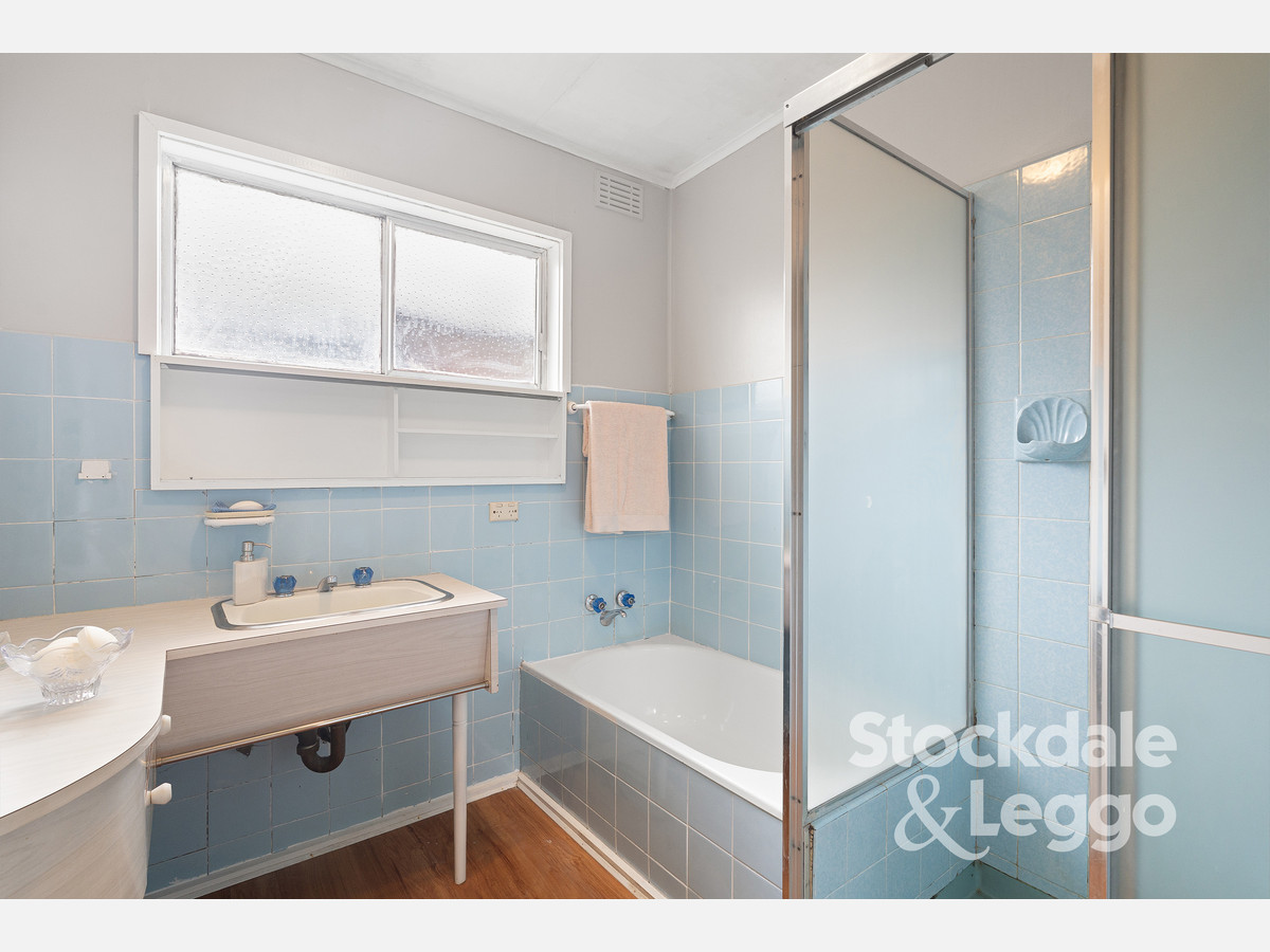 127 First Avenue, Rosebud VIC 3939, Rosebud - Thumbnail 6