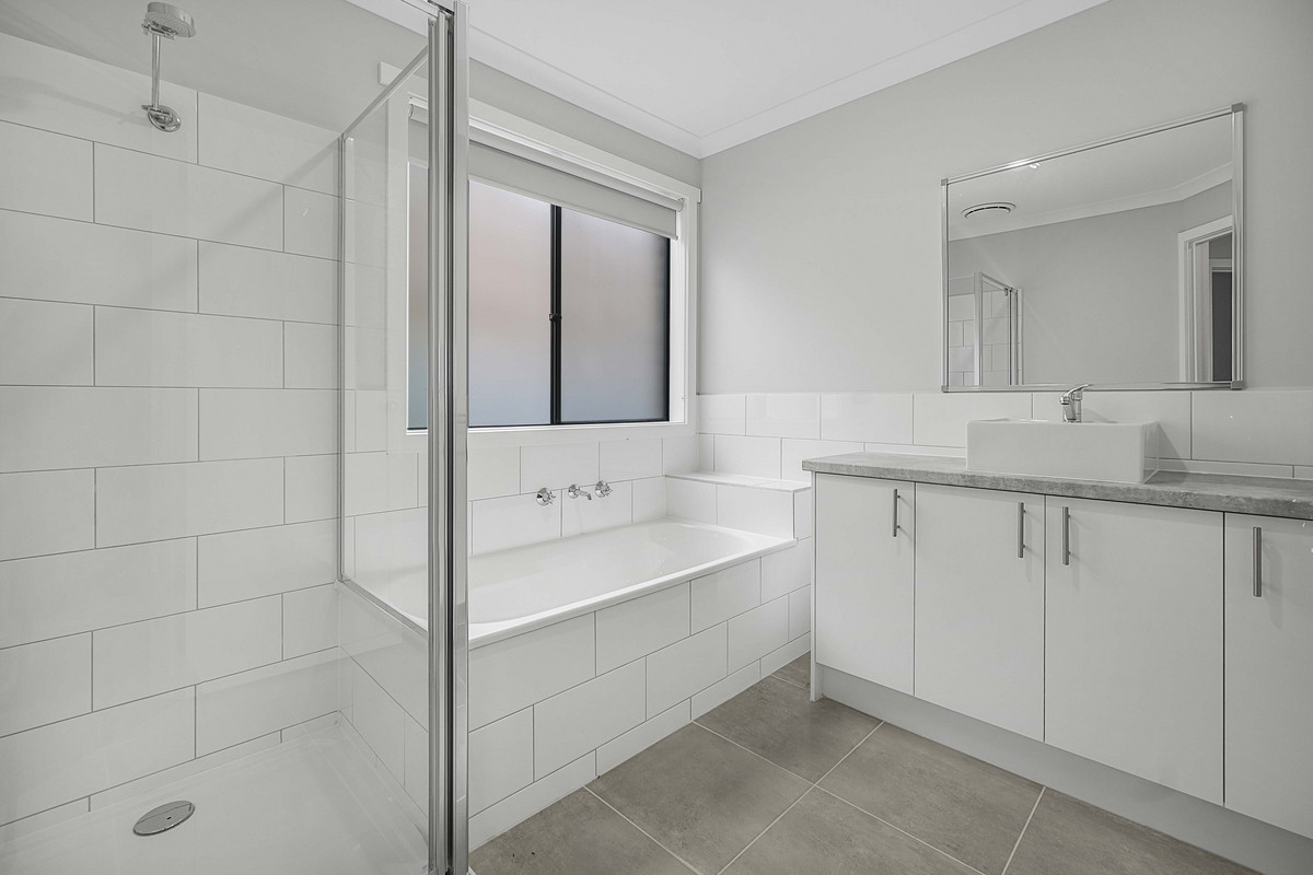 7 Magnolia Way, Bunyip VIC 3815, Bunyip - Thumbnail 5