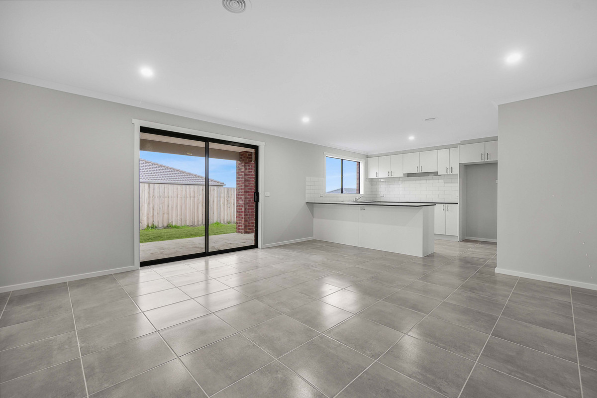 17 Nylander Road, Bunyip VIC 3815, Bunyip - Thumbnail 3