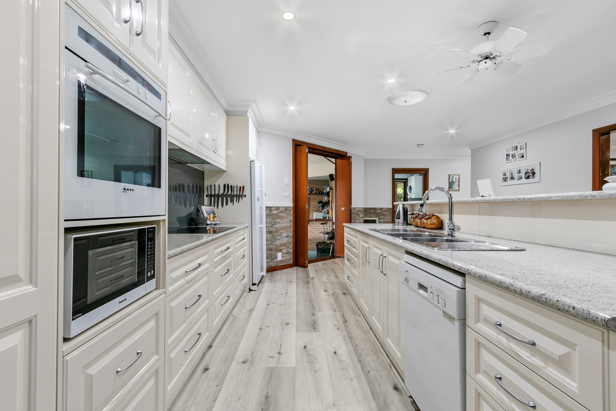 21 Kenneth Court, Hazelwood North VIC 3840, Hazelwood North - Thumbnail 4