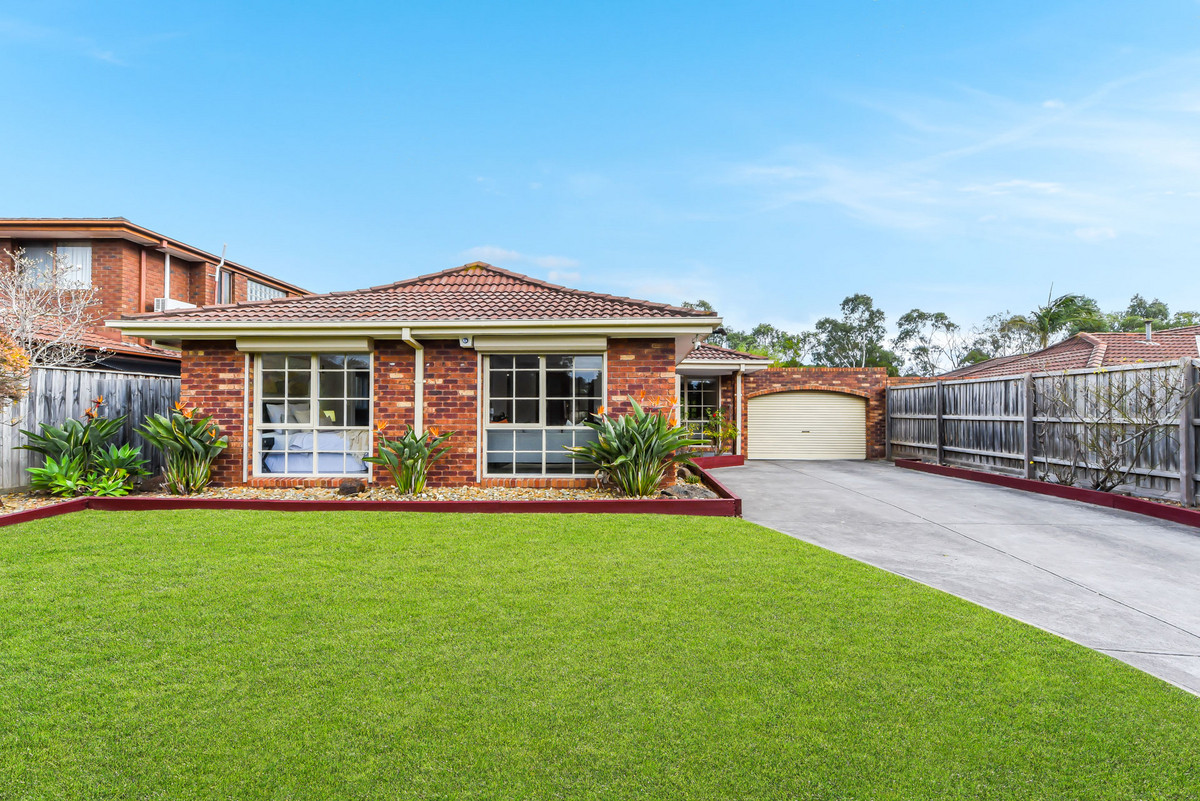 30 Heatherlea Crescent, Narre Warren VIC 3805, Narre Warren - Thumbnail 2