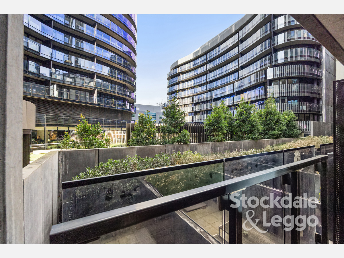 203 / 229 Toorak Road, South Yarra VIC 3141, South Yarra - Thumbnail 5