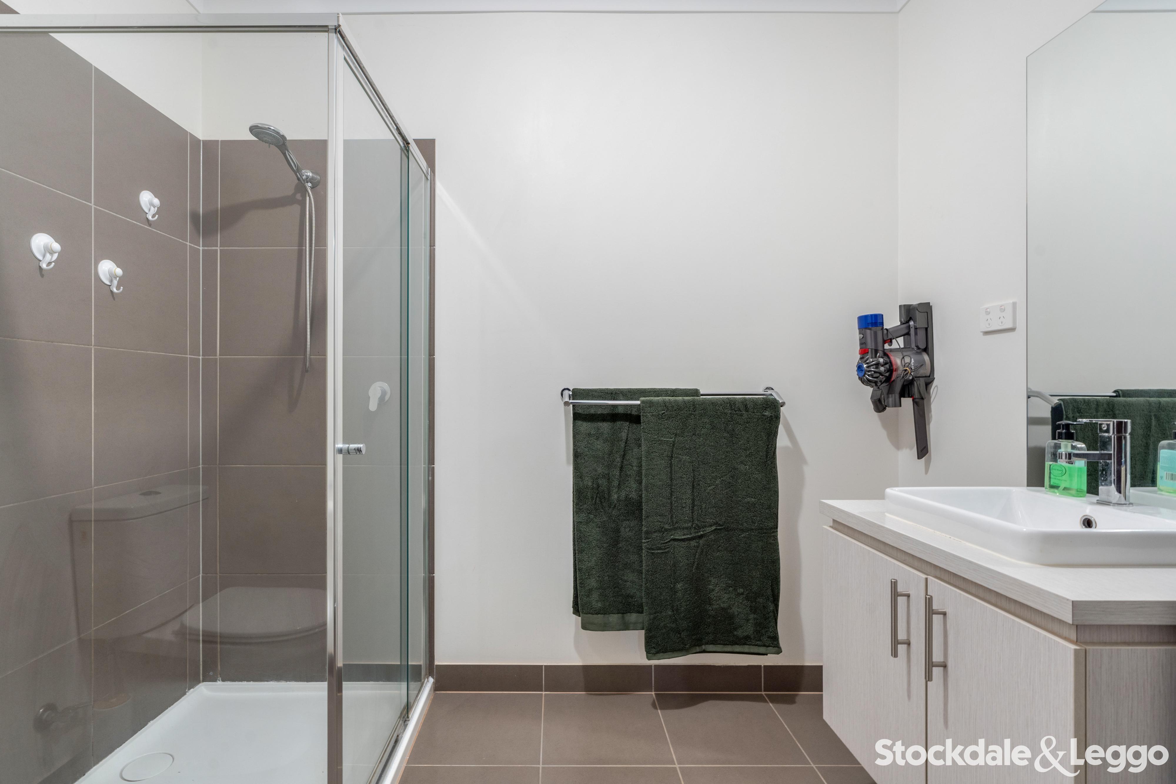 12 Violet Place, Craigieburn VIC, Craigieburn - Thumbnail 8
