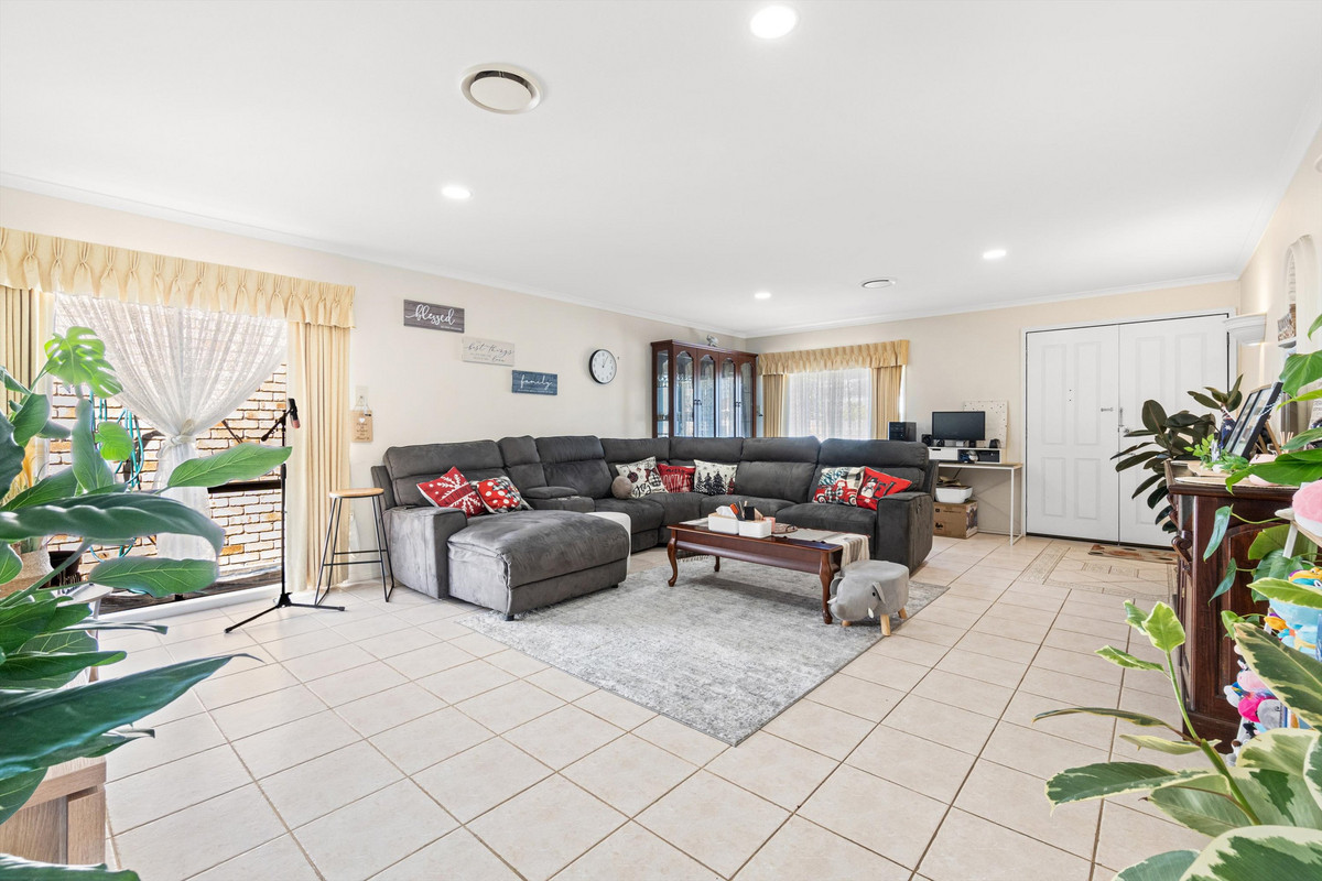 7 Barton Place, Traralgon VIC 3844, Traralgon - Thumbnail 3