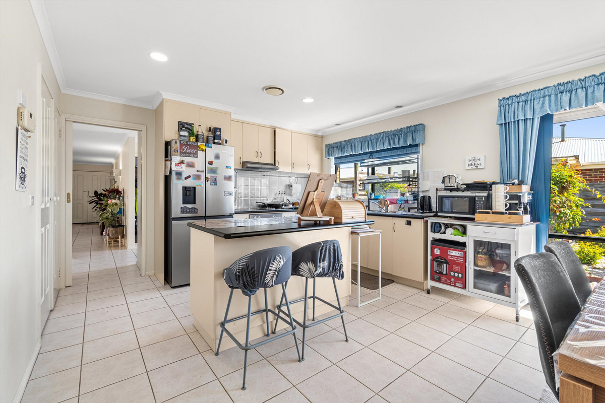 7 Barton Place, Traralgon VIC 3844, Traralgon - Thumbnail 4