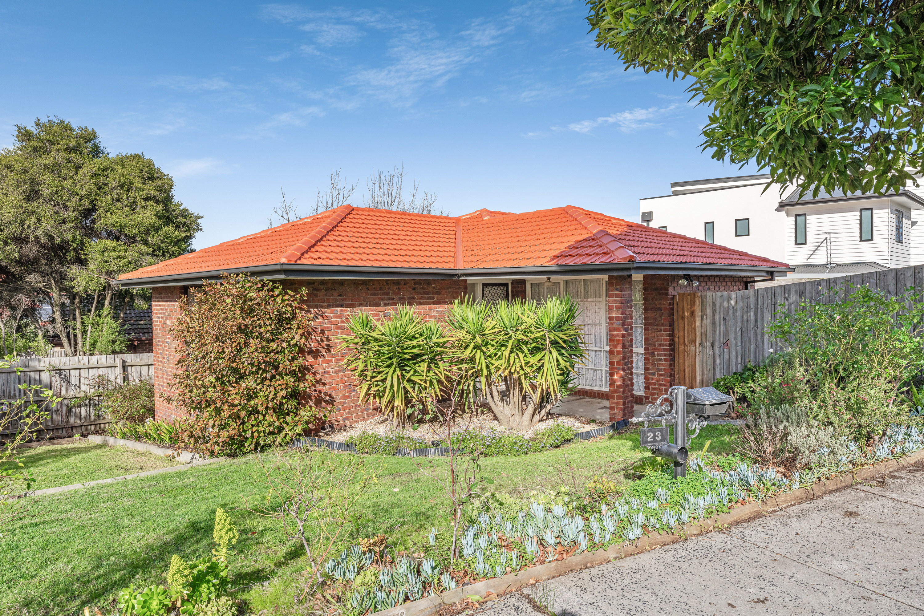 23 Kinkead Crescent, Endeavour Hills VIC, Endeavour Hills - Image 1