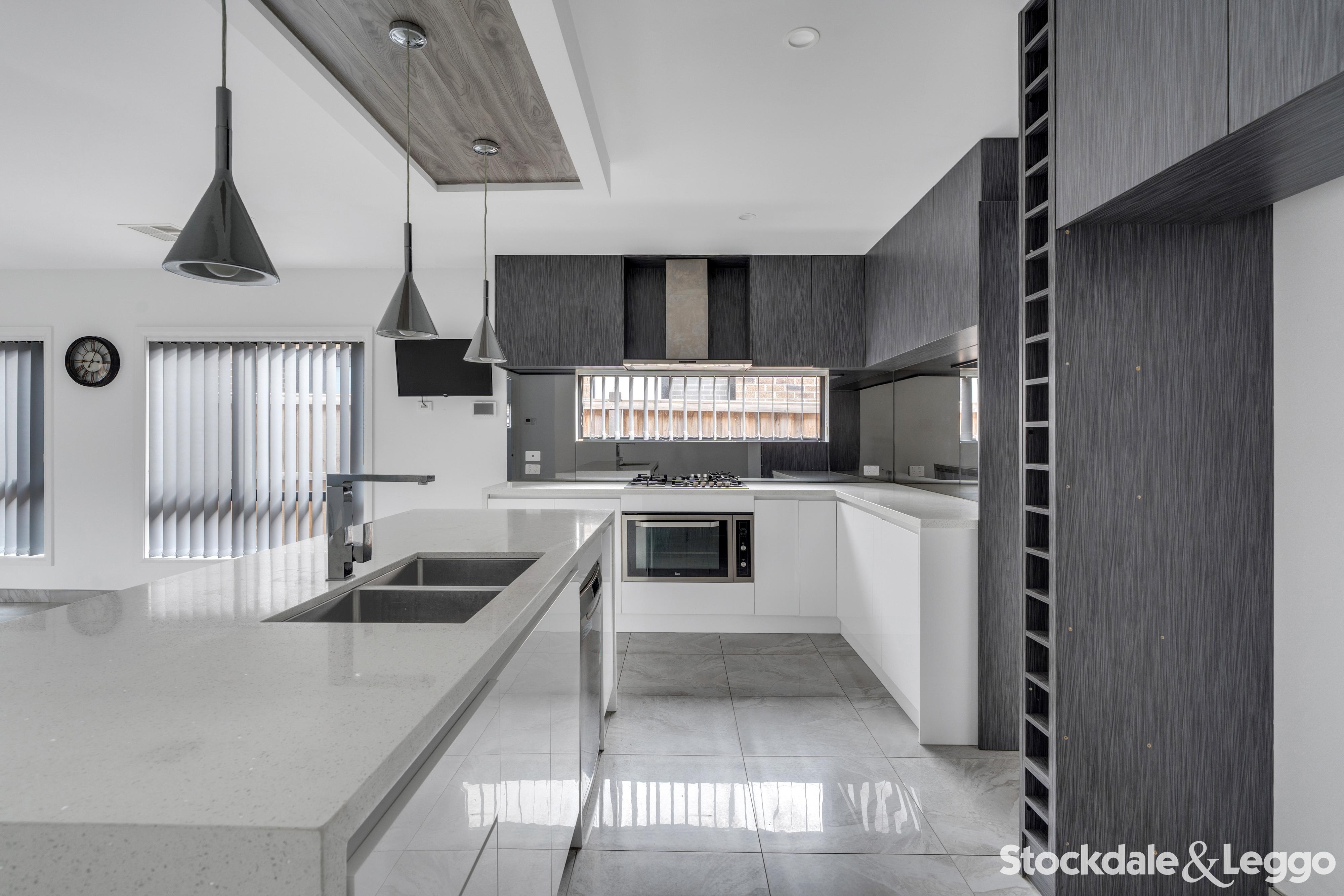 60 Docker Circuit, Mickleham VIC, Mickleham - Thumbnail 2