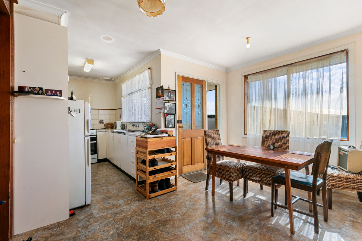20 Switchback Road, CHURCHILL VIC 3842, Churchill - Thumbnail 8