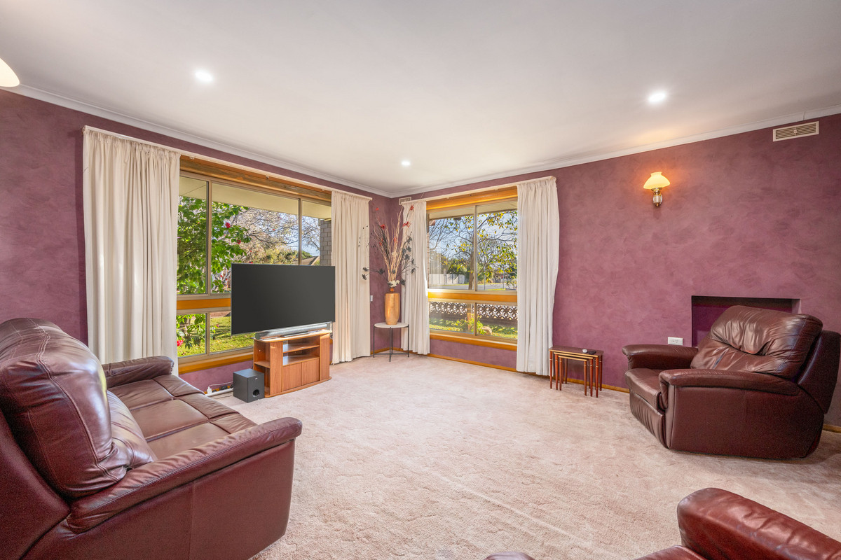 23 Hawdon Street, Shepparton VIC 3630, Shepparton - Thumbnail 2