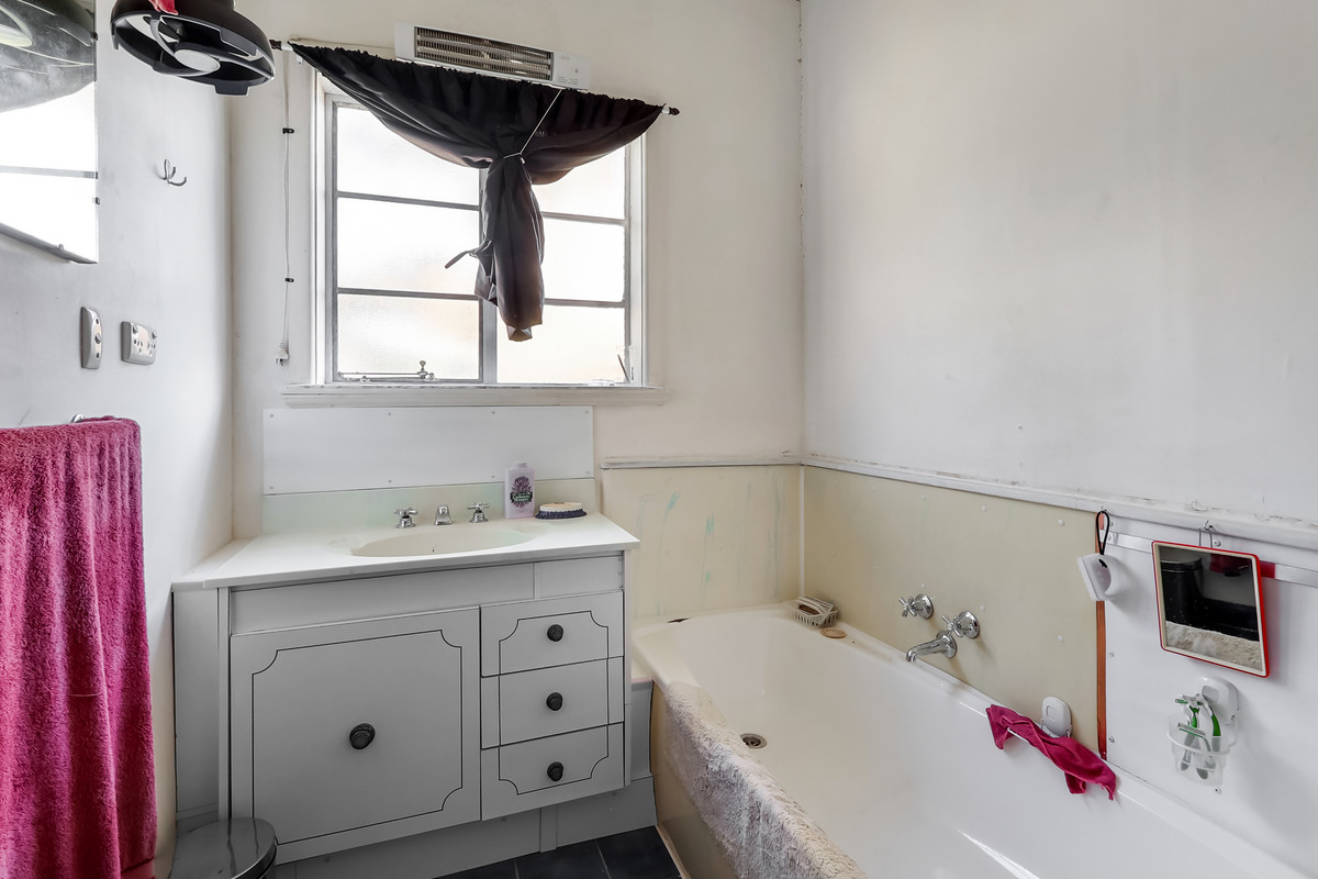 41 Lyons Road, Croydon North VIC 3136, Croydon North - Thumbnail 8