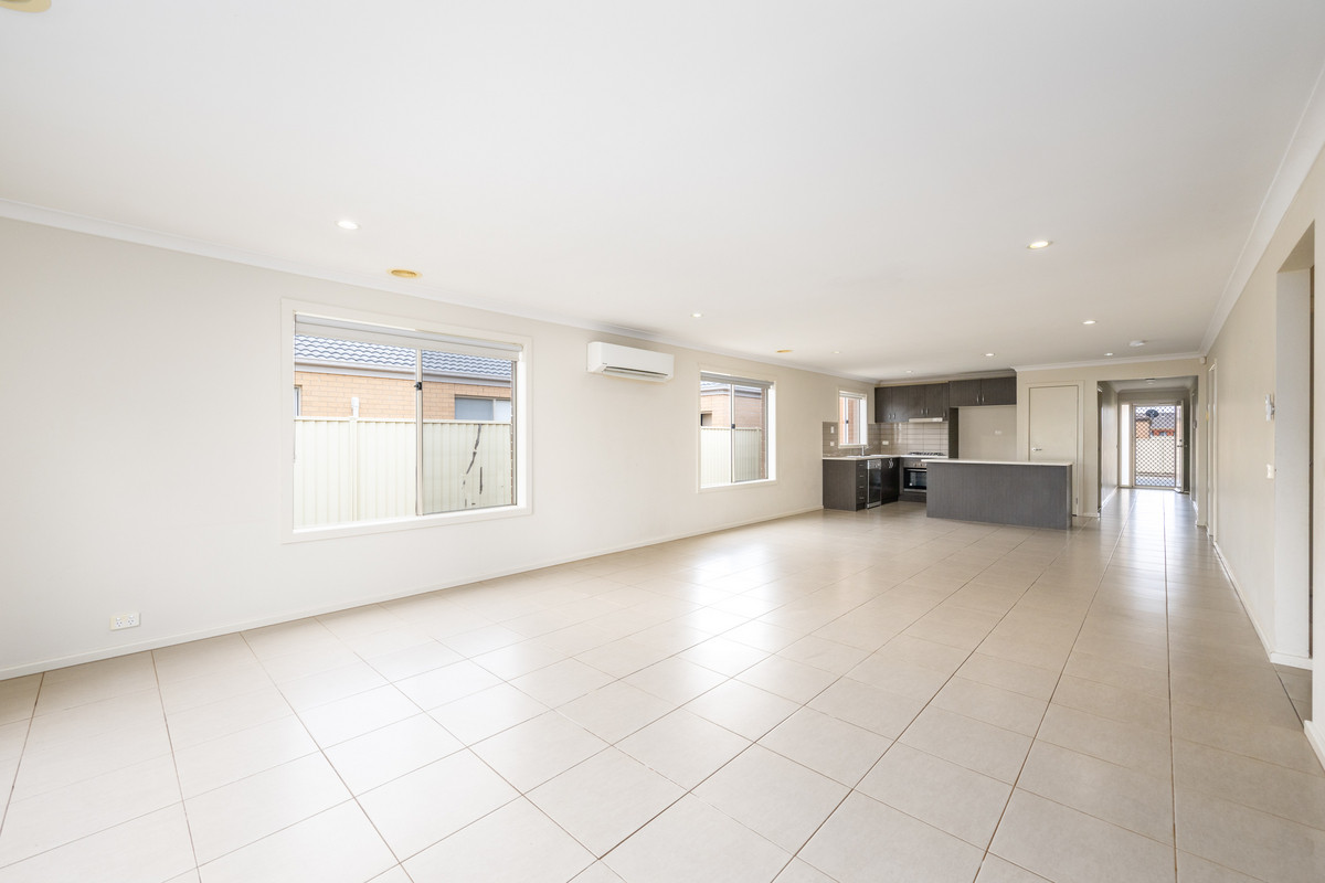 18 Noosa Crt, Shepparton North VIC 3631, Shepparton North - Thumbnail 3