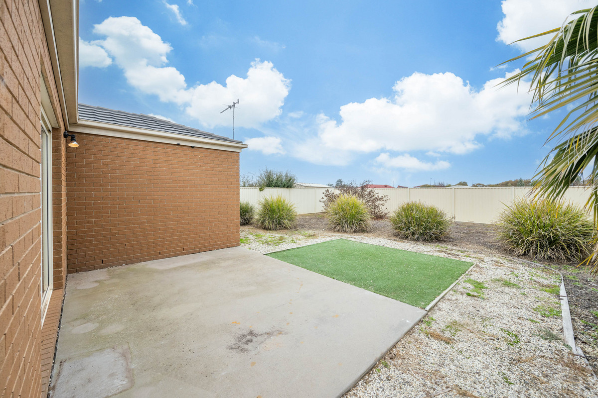 18 Noosa Crt, Shepparton North VIC 3631, Shepparton North - Thumbnail 4