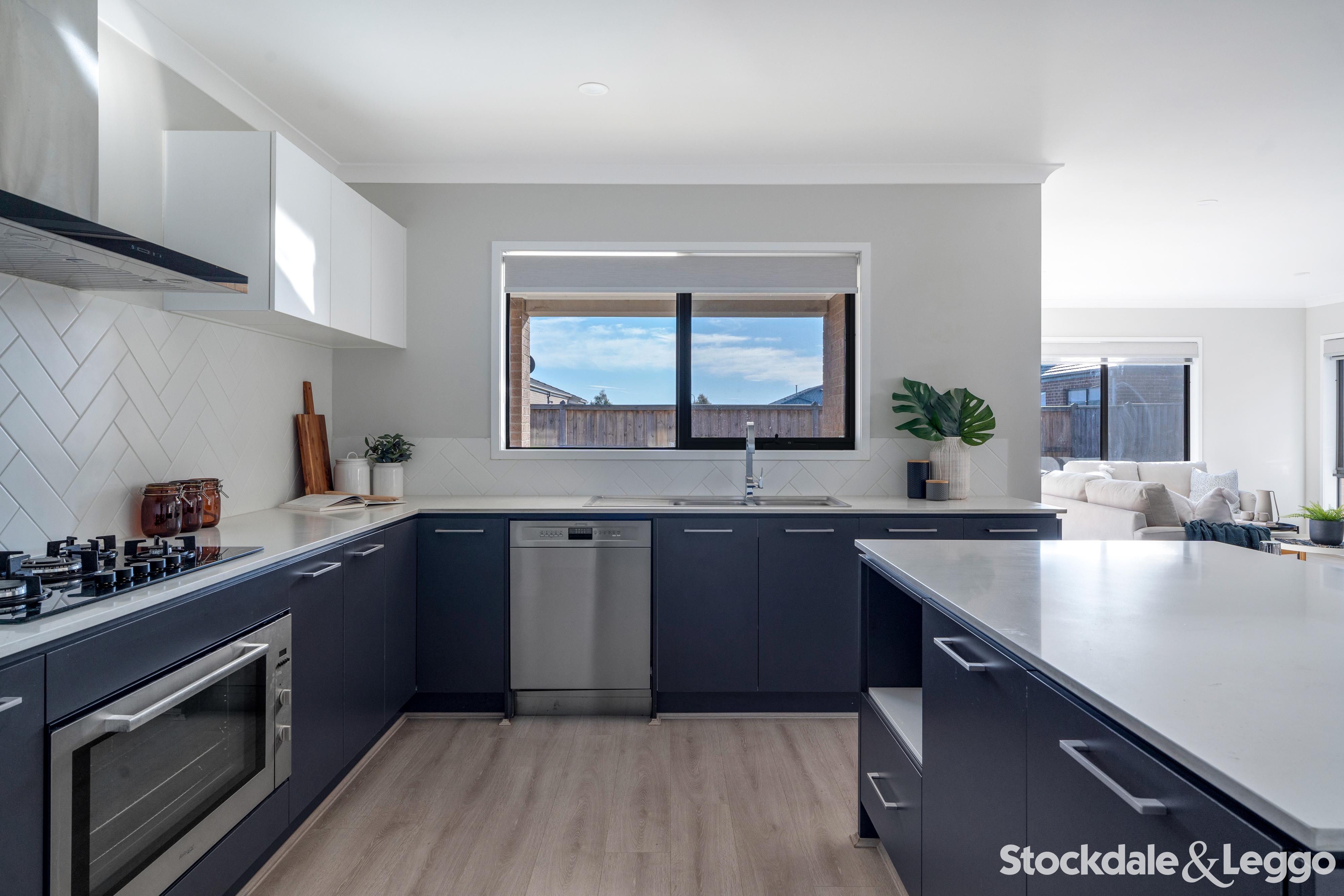 39 Monomeath Drive, Mickleham VIC, Mickleham - Thumbnail 6