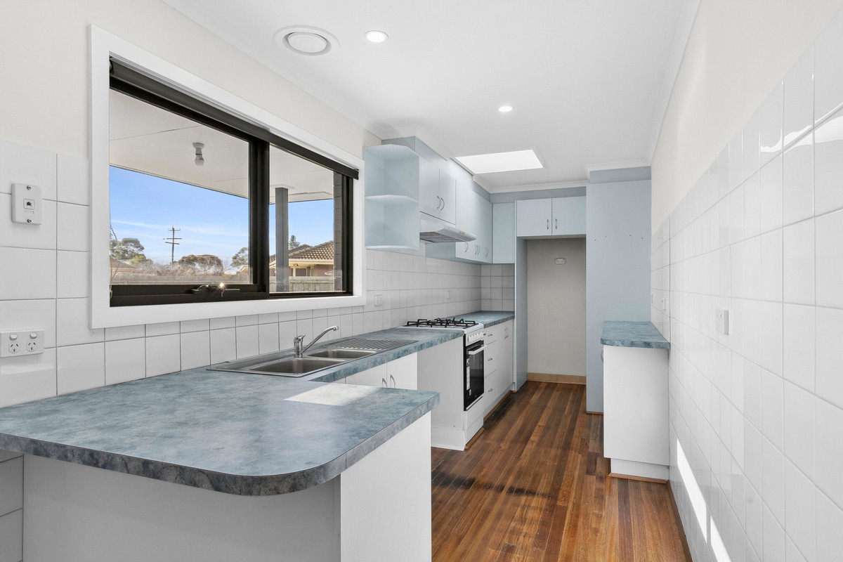 4 Sharland Road, Corio VIC 3214, Corio - Thumbnail 4