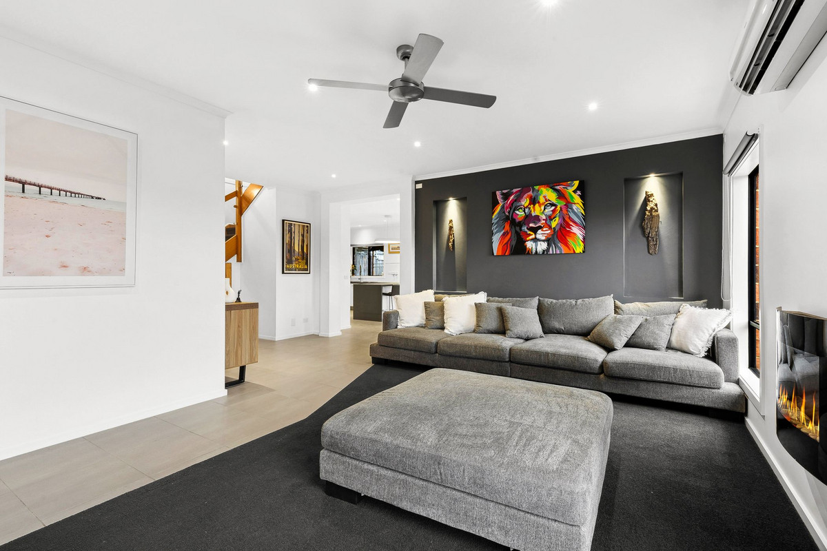 21 Thwaites Close, Highton VIC 3216, Highton - Thumbnail 5