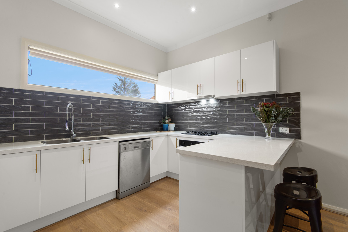 4 / 14 McCubbin Street, Burwood VIC 3125, Burwood - Thumbnail 5