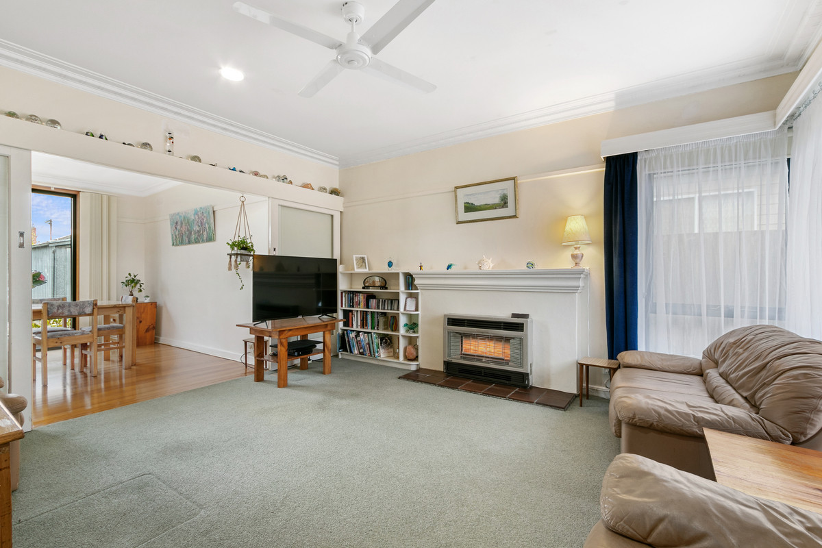 18 Langford Street, Morwell VIC 3840, Morwell - Thumbnail 2