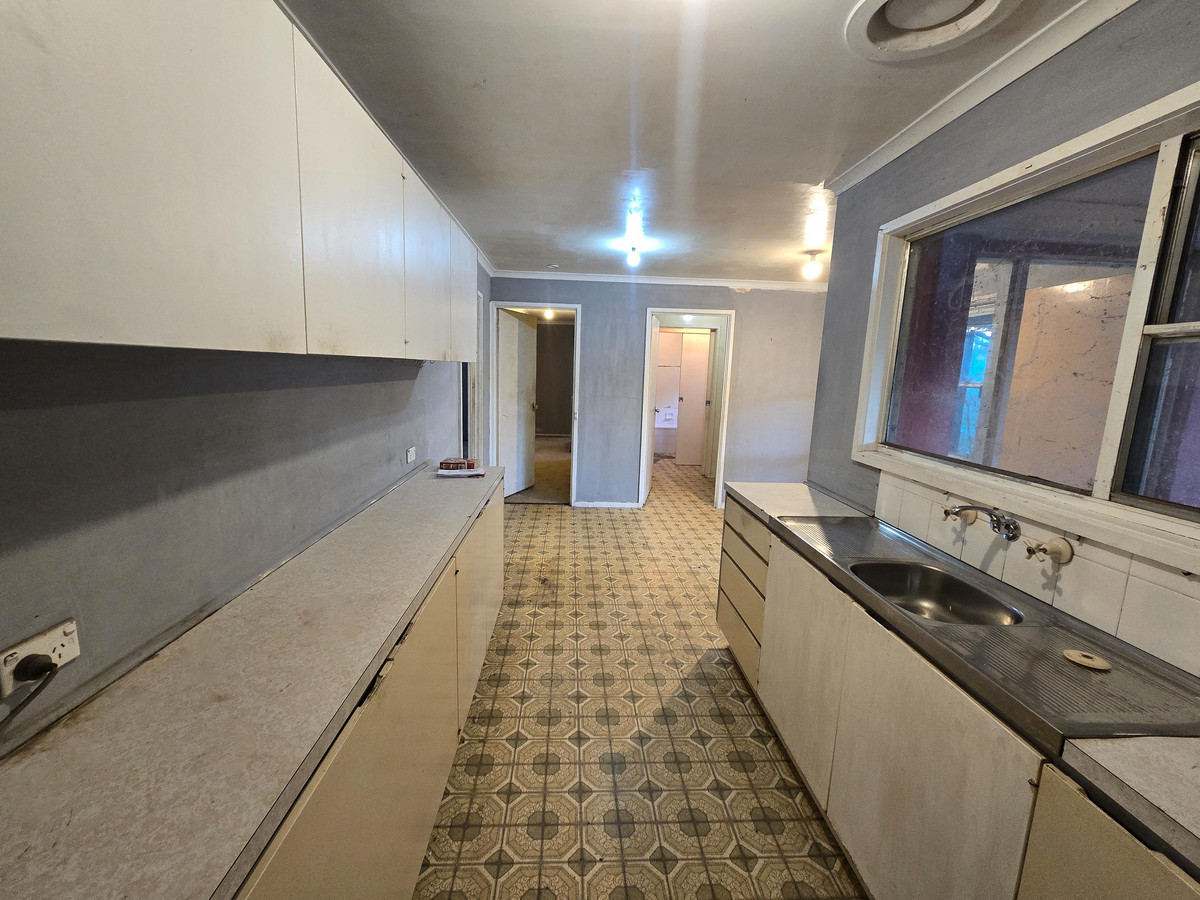 1 Mates Street, California Gully VIC 3556, California Gully - Thumbnail 2