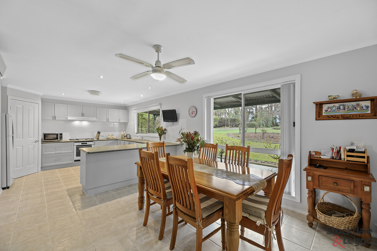13 Old Thorpdale Road, Mirboo North VIC 3871, Mirboo North - Thumbnail 4