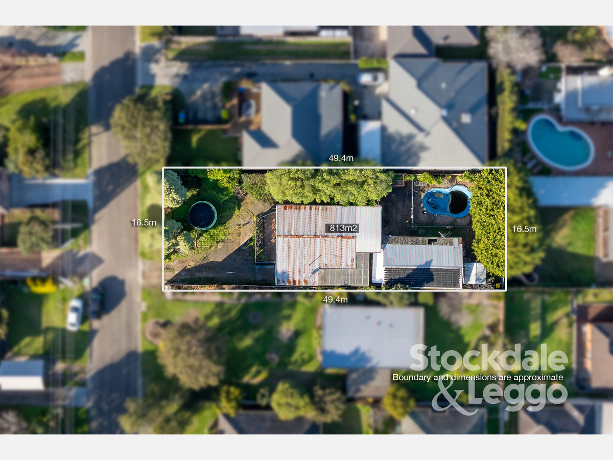 7 Walpole Avenue, Rosebud VIC 3939