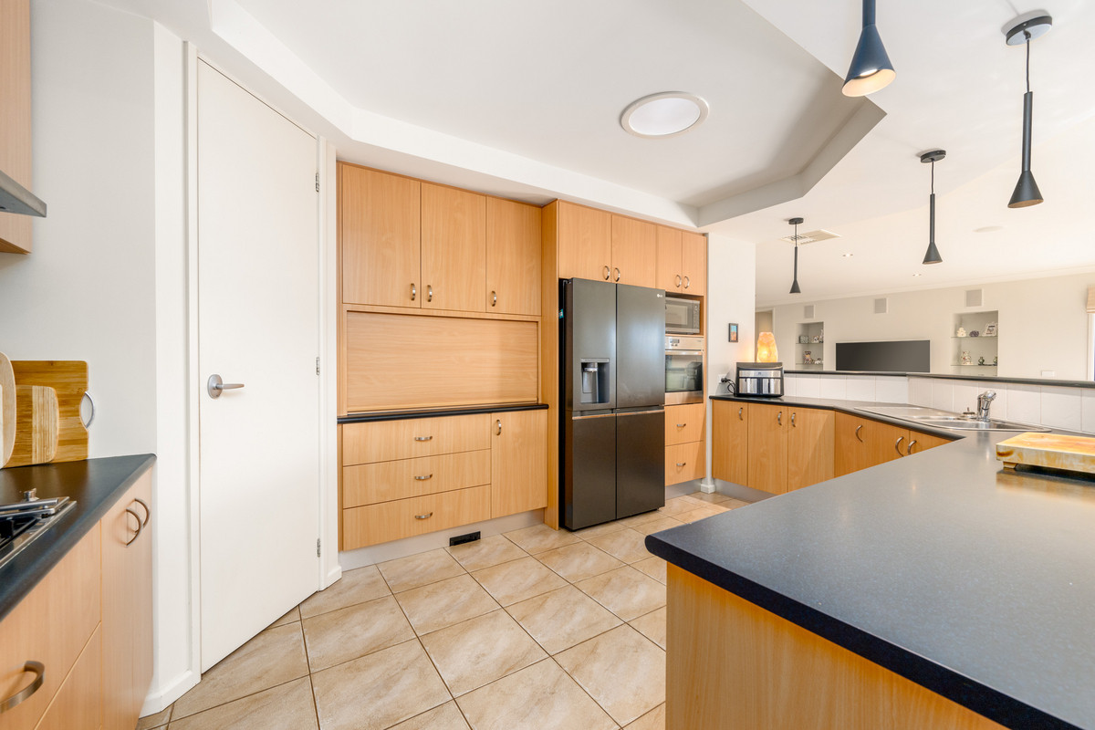 17 Rocklands Crescent, Kialla VIC 3631, Kialla - Thumbnail 3