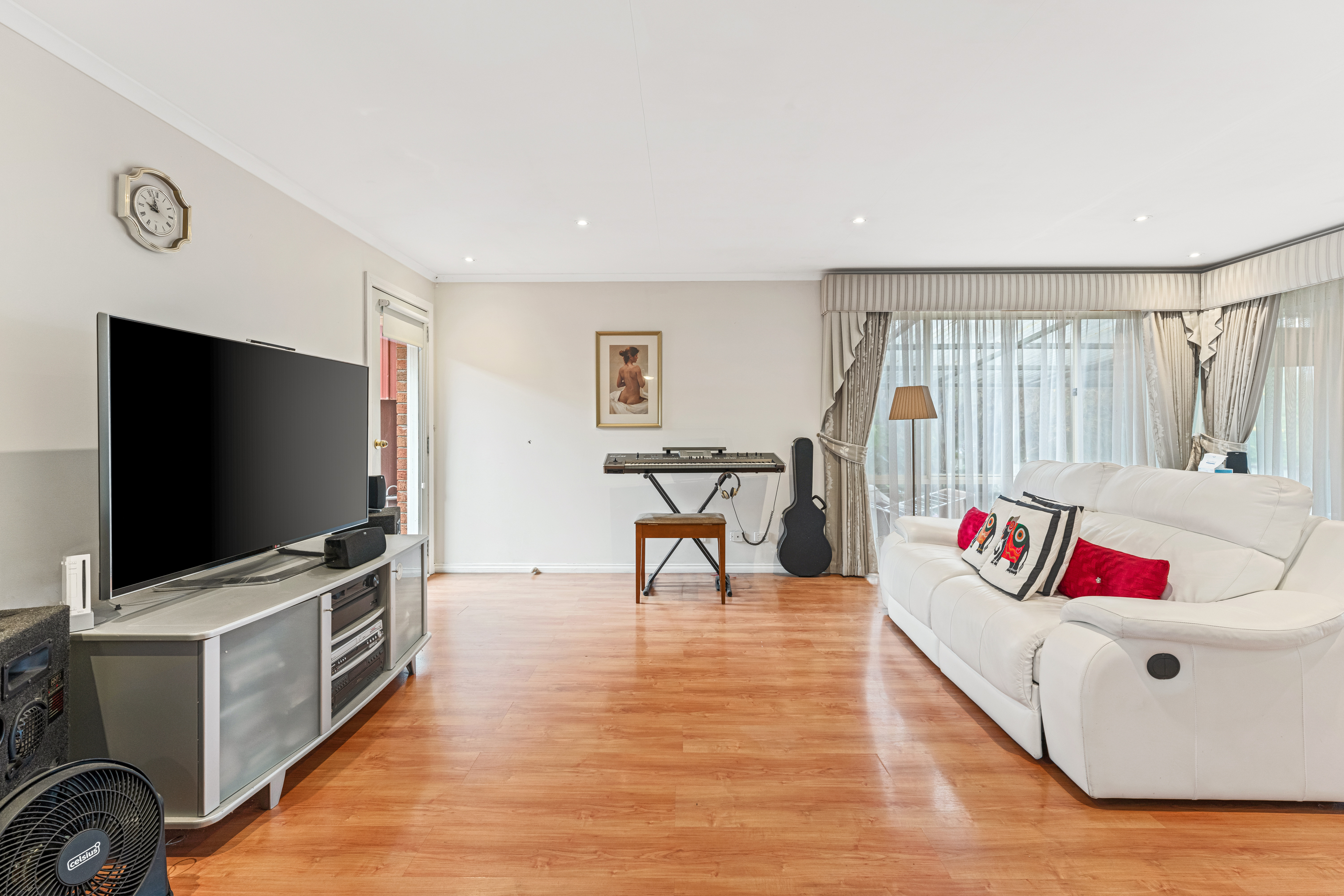 9 Pinto Close, Endeavour Hills VIC, Endeavour Hills - Thumbnail 7