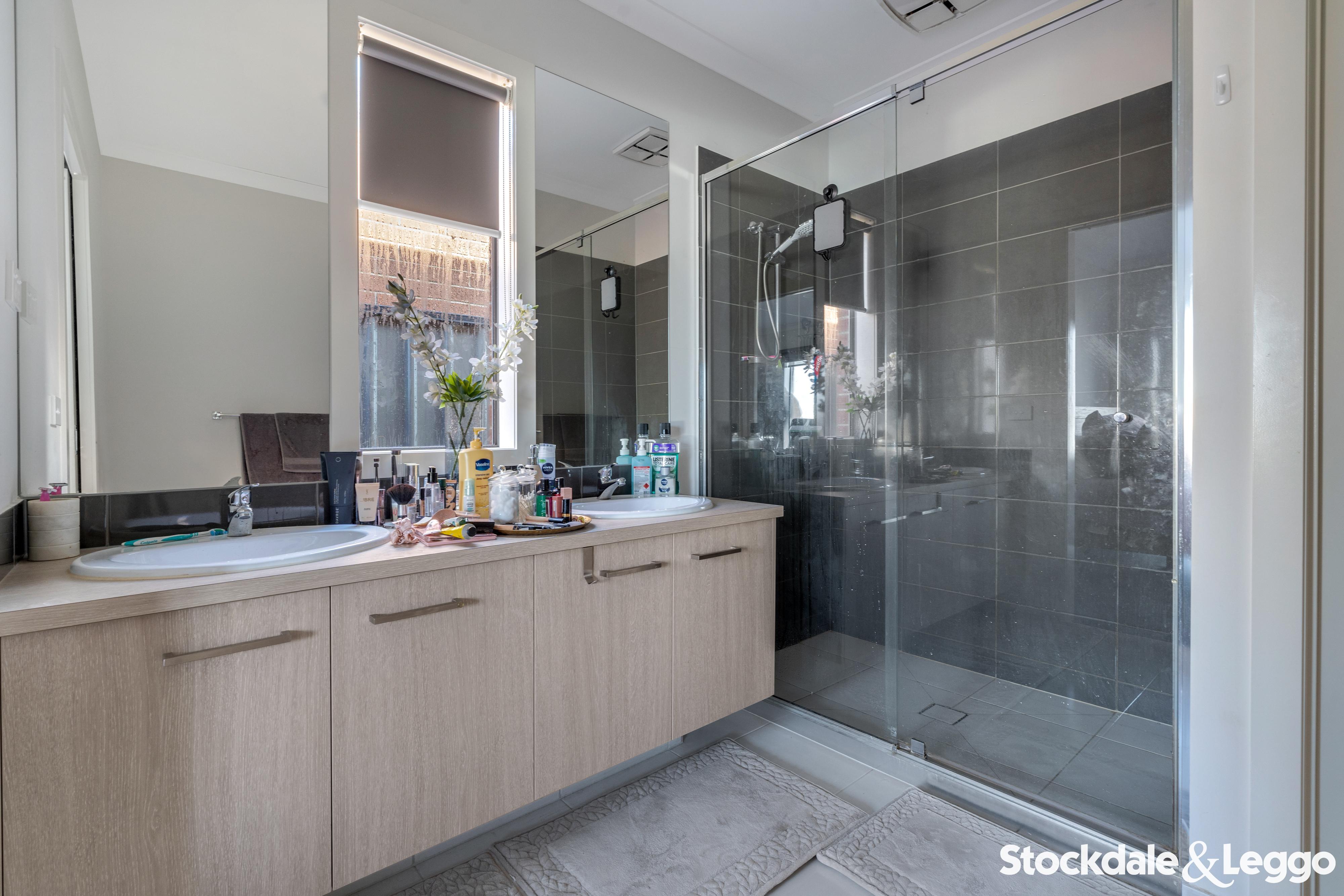 16 Brucato Road, Kalkallo VIC, Kalkallo - Thumbnail 7
