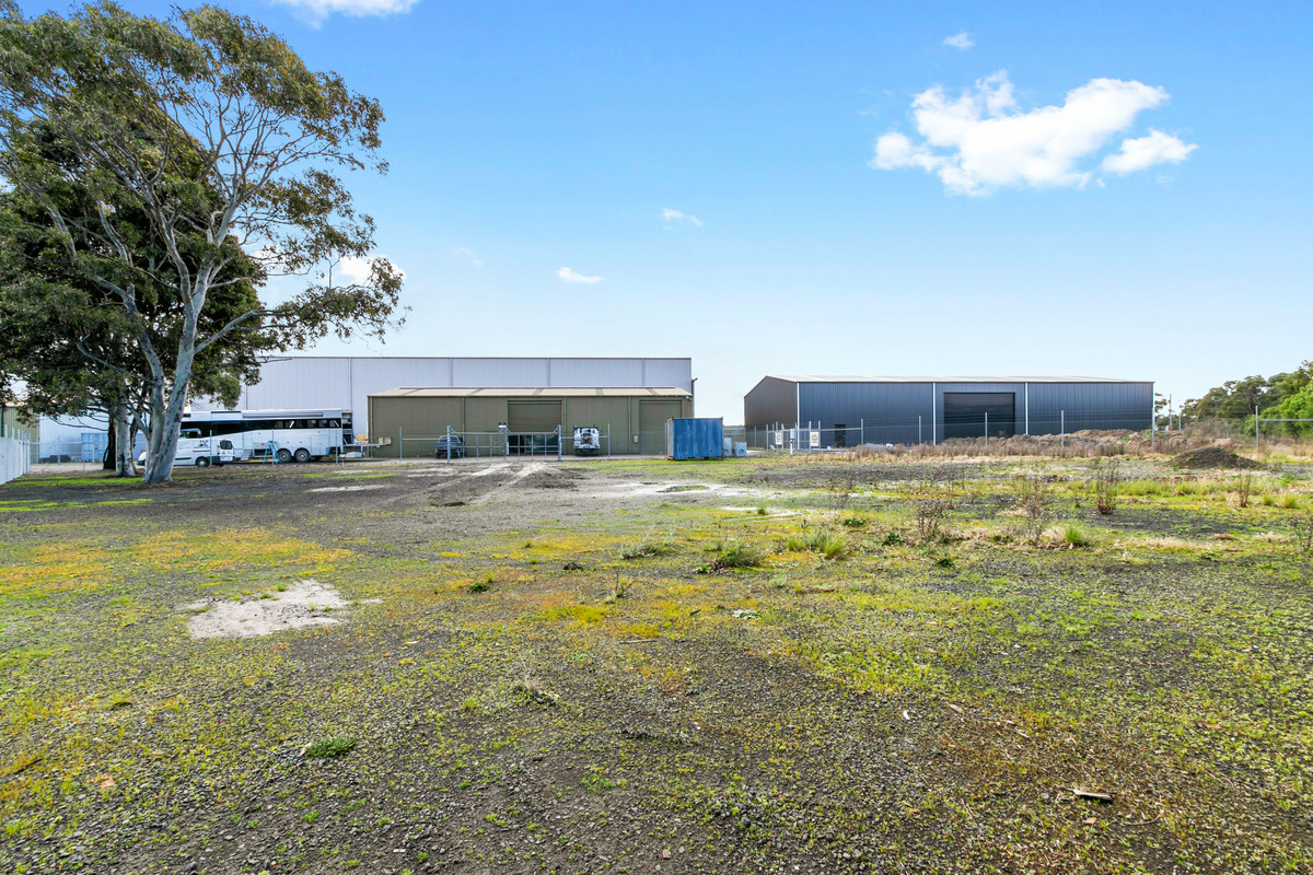 Lot 5 / 18 Swan Road, Morwell VIC 3840, Morwell - Thumbnail 5