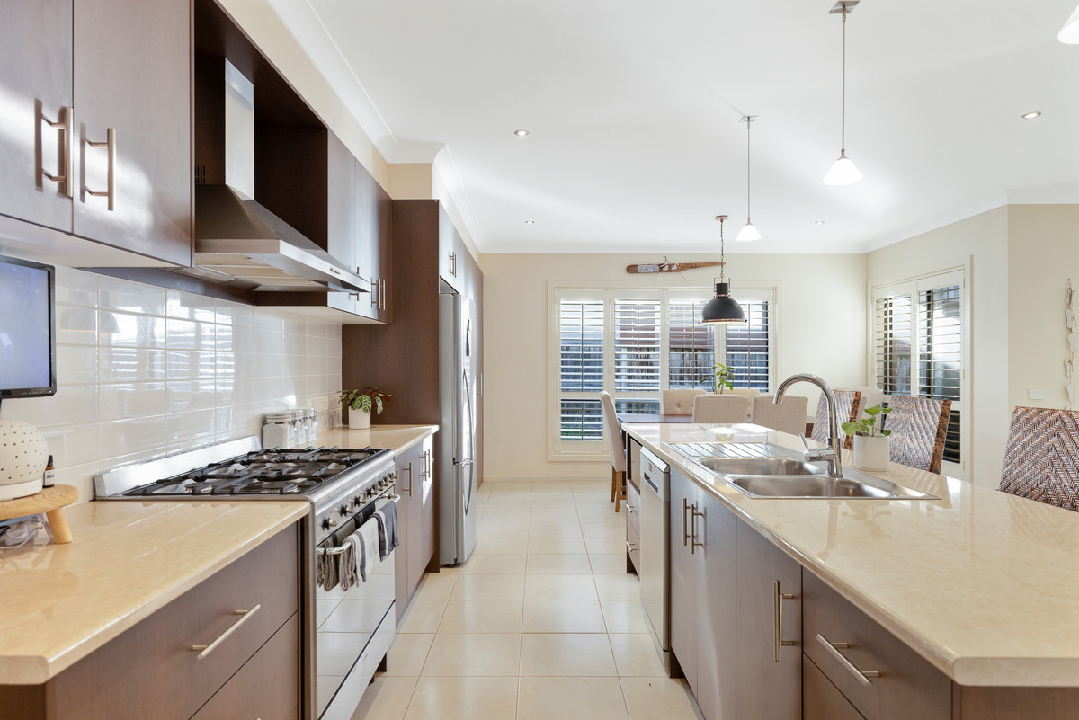 6 Boobook Grove, Cowes VIC 3922, Cowes - Thumbnail 2