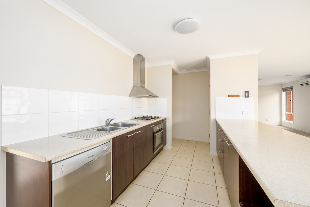 10 Imperial Drive, KIALLA VIC 3631, Kialla - Thumbnail 2