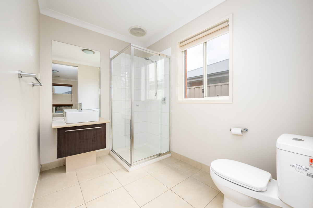 10 Imperial Drive, KIALLA VIC 3631, Kialla - Thumbnail 6
