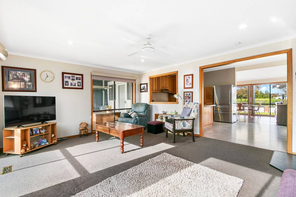 445 Princes Drive, MORWELL VIC 3840, Morwell - Thumbnail 2