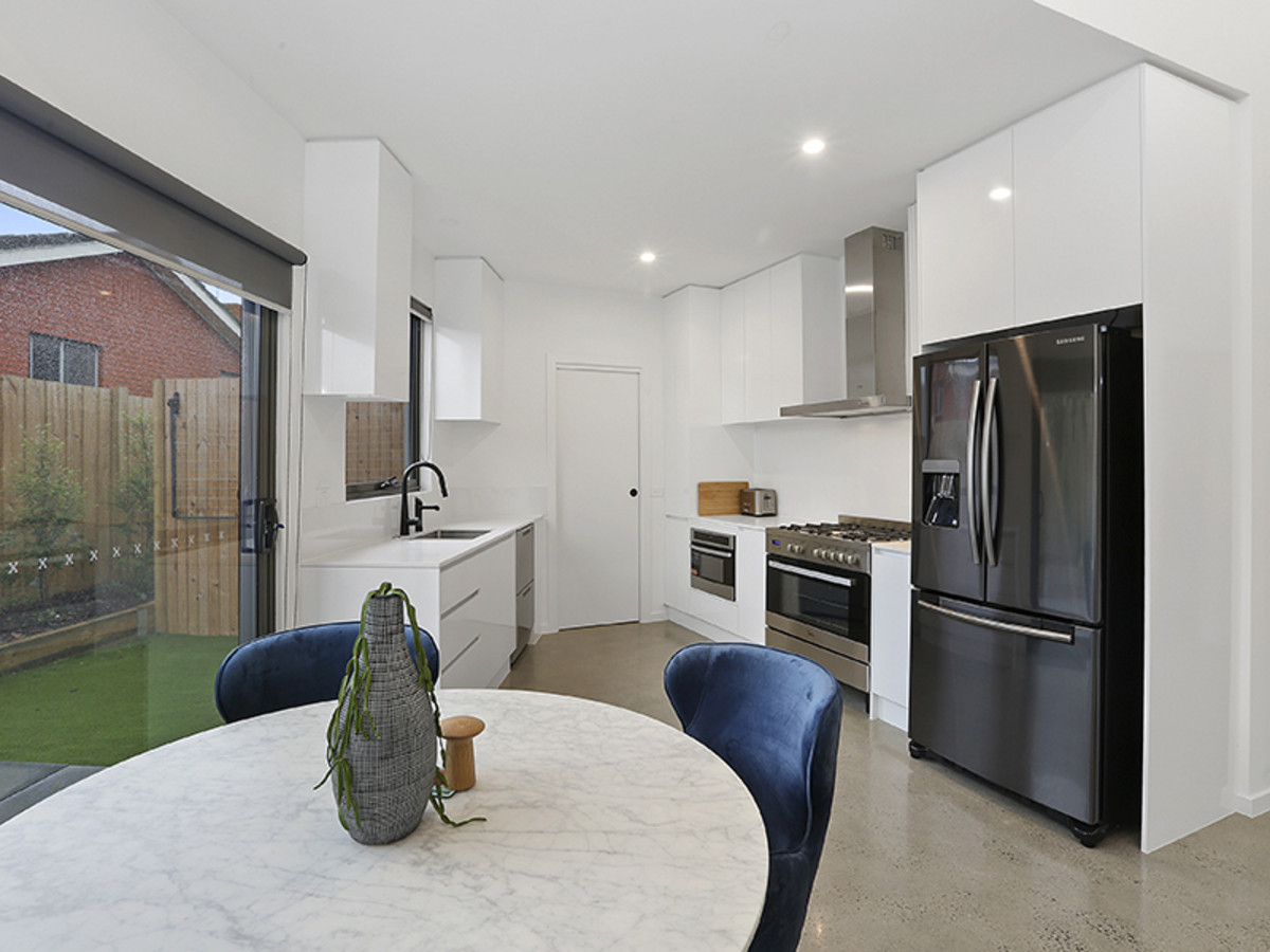 3 / 1 Pickett Crescent, Belmont VIC 3216, Belmont - Thumbnail 2