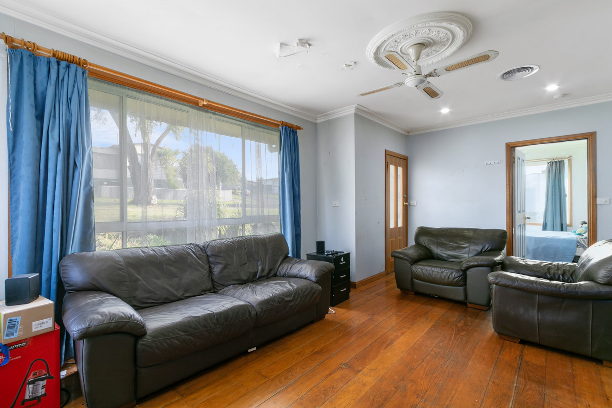 12 Stephenson Street, Morwell VIC 3840, Morwell - Thumbnail 2