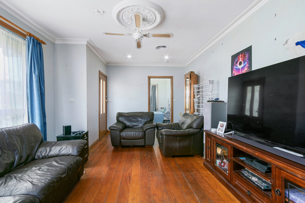 12 Stephenson Street, Morwell VIC 3840, Morwell - Thumbnail 4