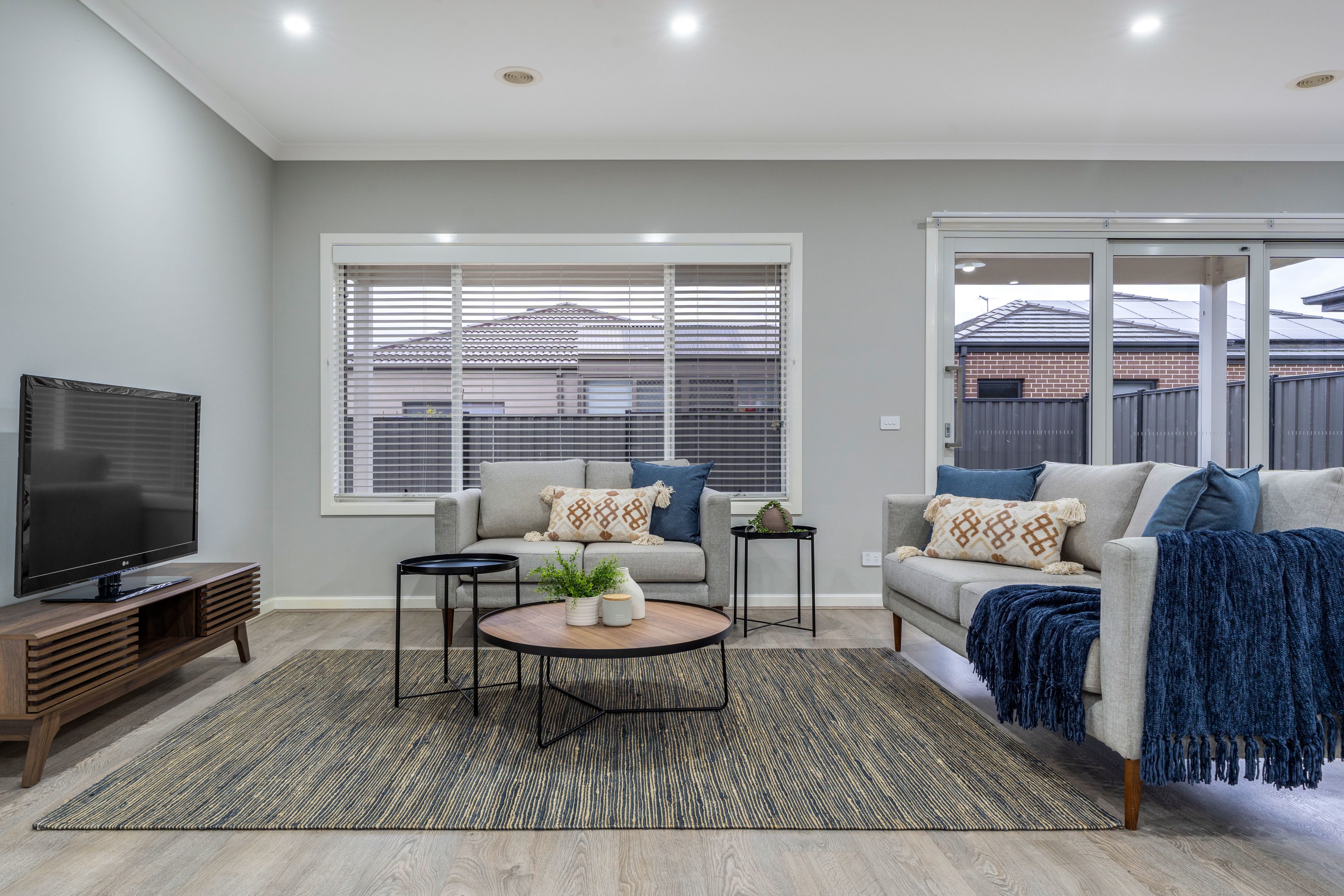 22 Boardwalk Rise, Craigieburn VIC, Craigieburn - Thumbnail 2