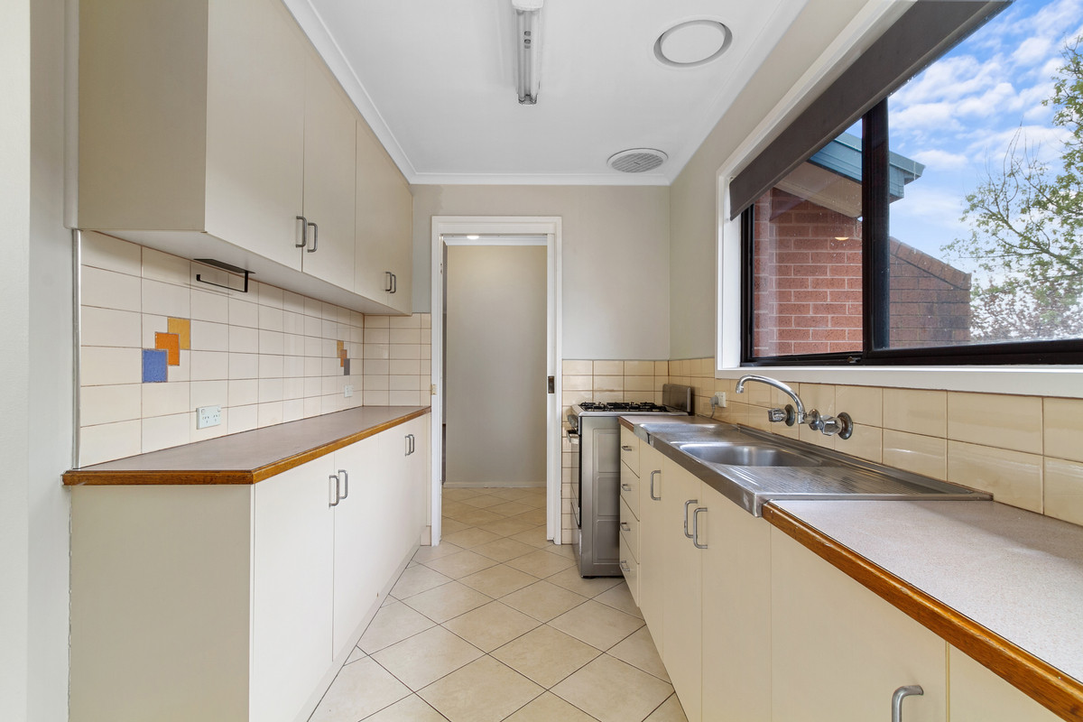 16 Churinga Drive, Churchill VIC 3842, Churchill - Thumbnail 6