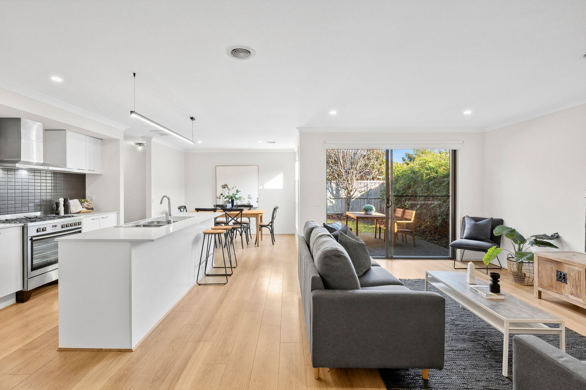 14 Lunar Street, Mount Duneed VIC 3217, Mount Duneed - Thumbnail 2