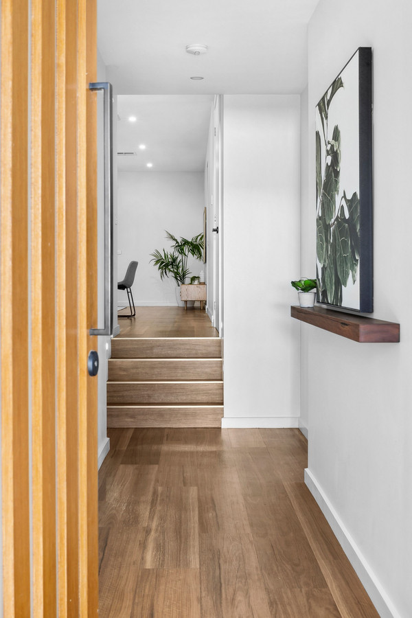4 Highpoint Crescent, Highton VIC 3216, Highton - Thumbnail 3