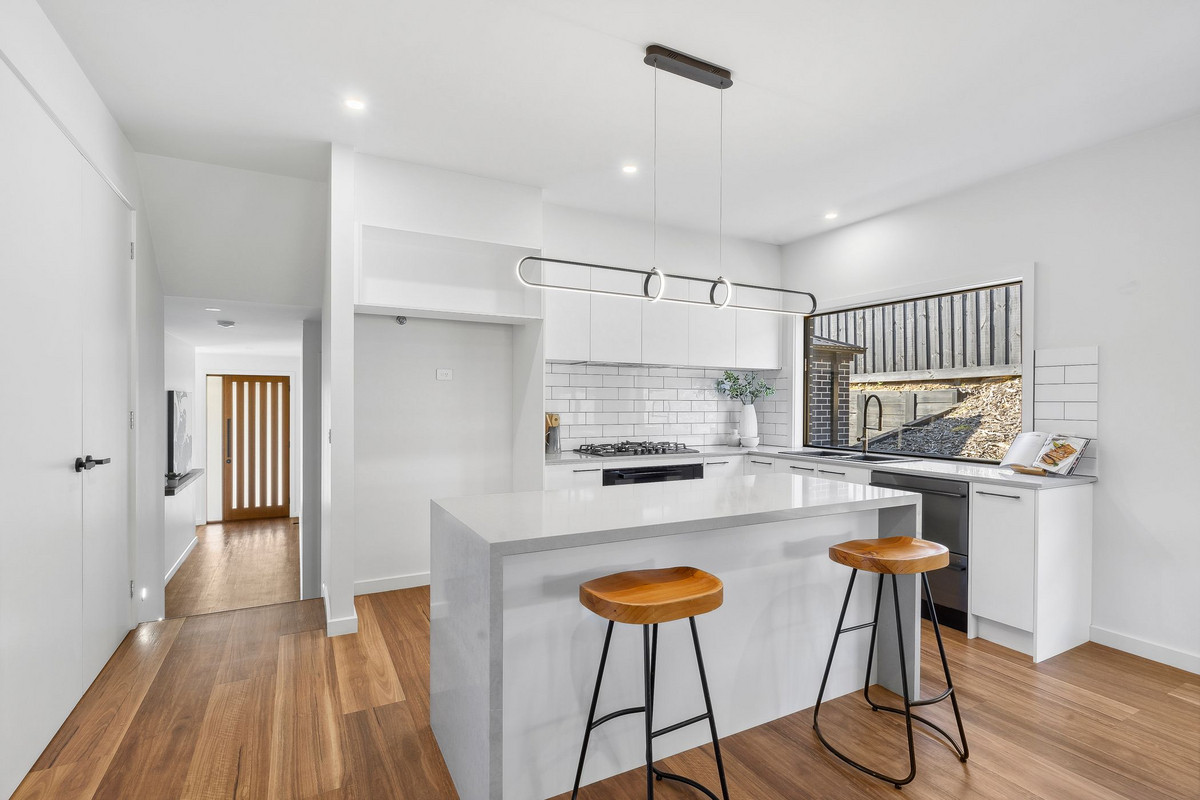 4 Highpoint Crescent, Highton VIC 3216, Highton - Thumbnail 6