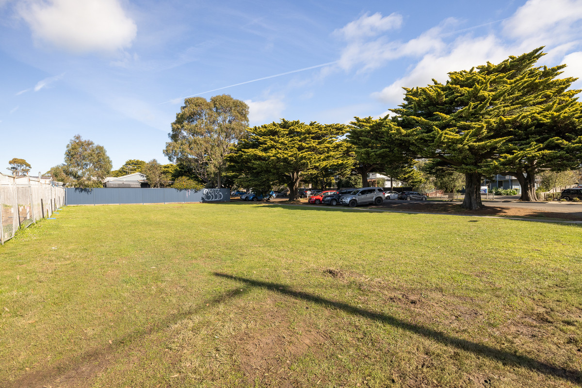 1 Melissa Court, Cowes VIC 3922, Cowes - Thumbnail 4