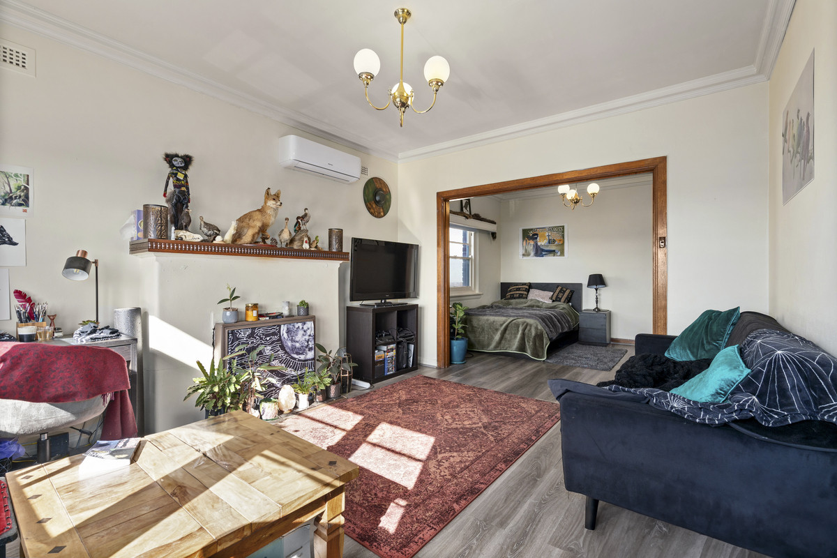 18 St Helens Road, Hawthorn East VIC 3123, Hawthorn East - Thumbnail 3
